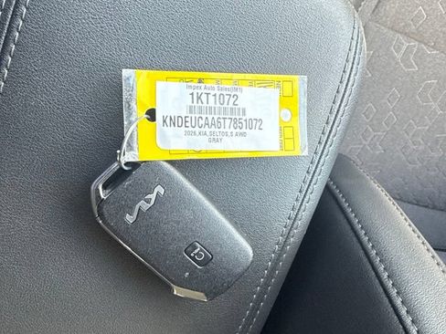 Used 2026 Kia Seltos S AWD/4WD image 5