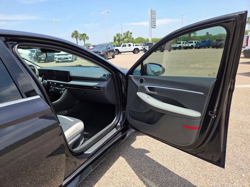 Used 2024 Hyundai Sonata SEL FWD image 17