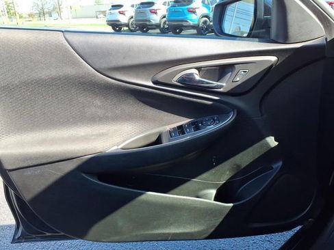 Used 2024 Chevrolet Malibu LT FWD image 19