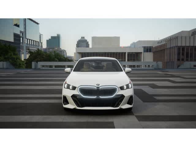 Used 2026 BMW 530i w/ M Sport Package RWD image 3