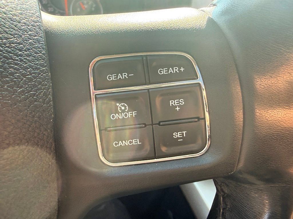 Used 2019 RAM 1500 Warlock AWD/4WD image 25