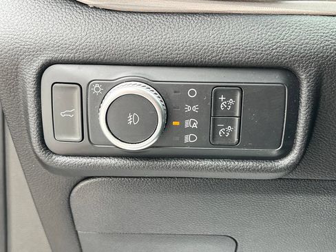 Used 2022 Ford Explorer Limited RWD image 17