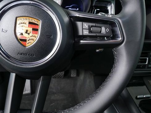 New 2026 Porsche Macan S image 11