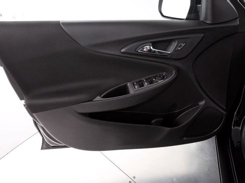 Used 2022 Chevrolet Malibu LT image 10