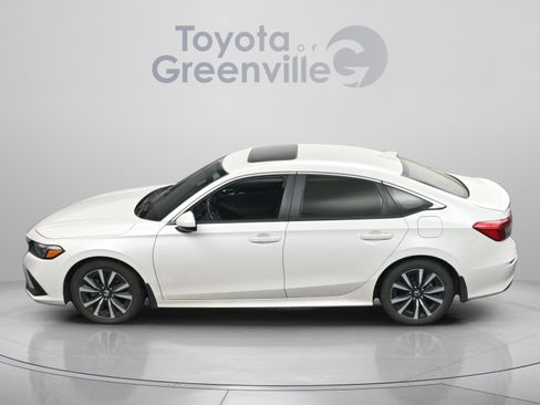 Used 2022 Honda Civic EX image 4