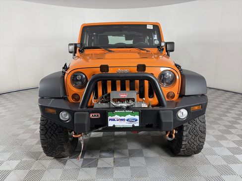 Used 2012 Jeep Wrangler Rubicon w/ PWR Convenience Group image 2