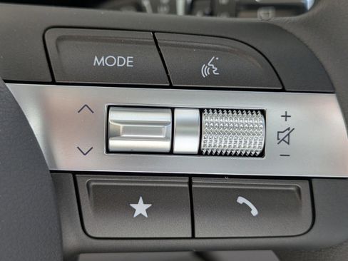 New 2026 Hyundai Kona SE image 26