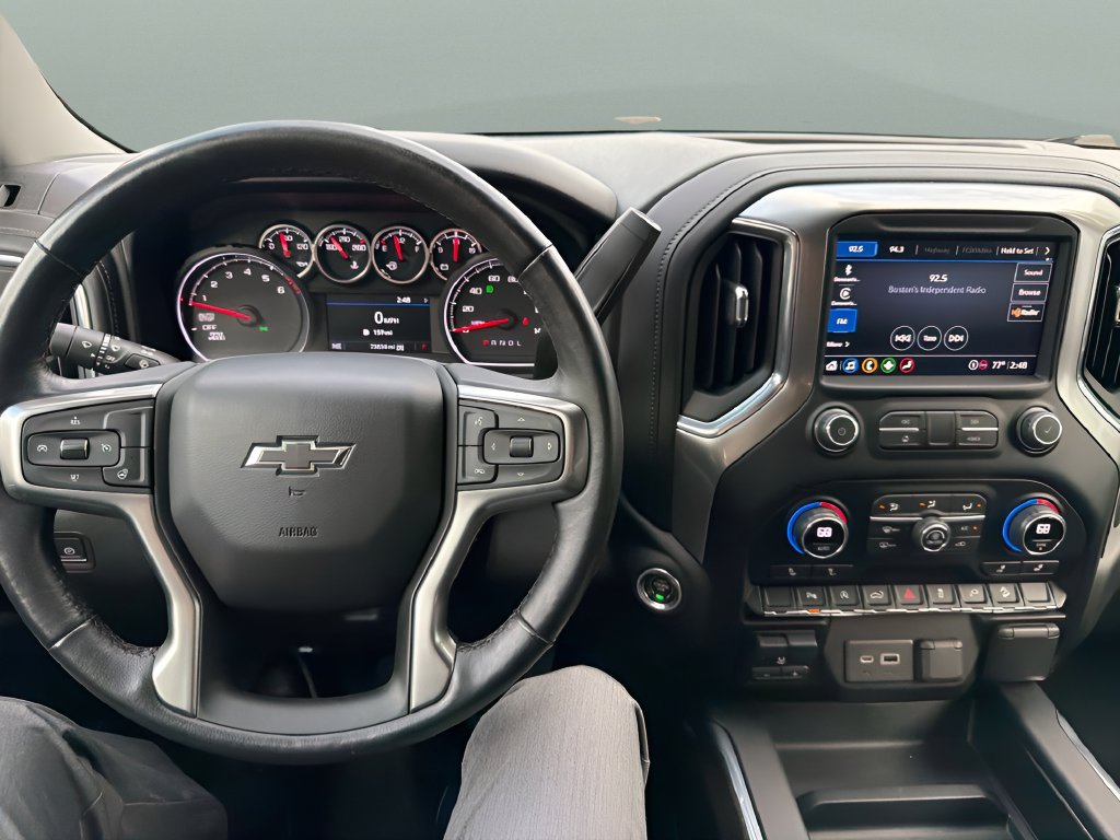 Used 2021 Chevrolet Silverado 1500 LT Trail Boss w/ Convenience Package II AWD/4WD image 11