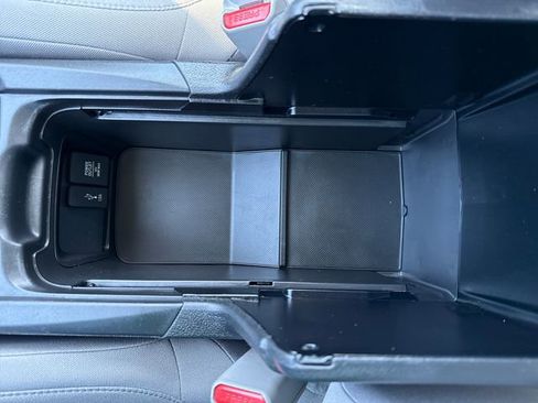 Used 2018 Honda CR-V LX image 28