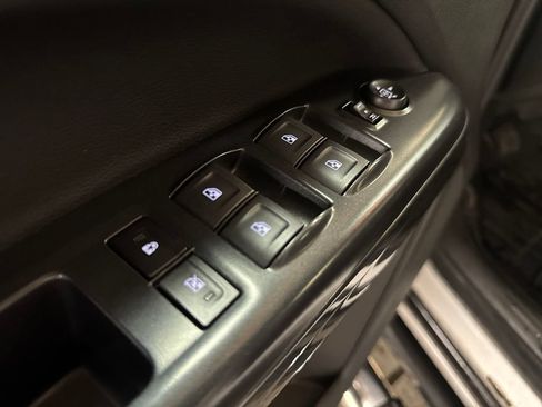 Used 2022 GMC Canyon AT4 w/ Trailering Package AWD/4WD image 16