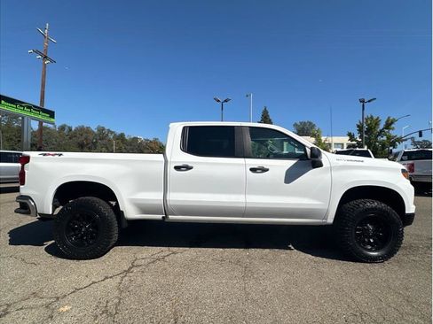 Used 2023 Chevrolet Silverado 1500 W/T w/ WT Value Package AWD/4WD image 9