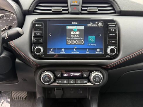 New 2025 Nissan Versa SR w/ Trunk Package image 17