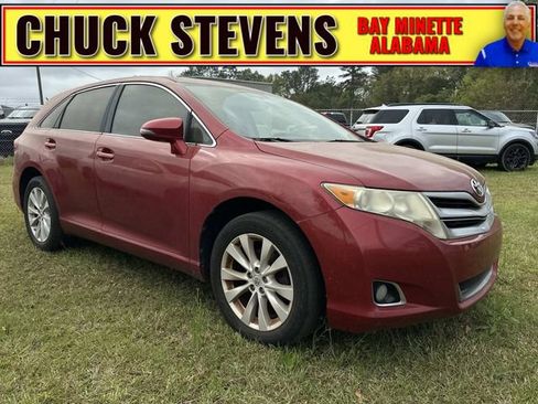 Used 2015 Toyota Venza LE image 1