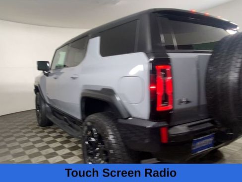 Used 2025 GMC Hummer EV 2X image 10