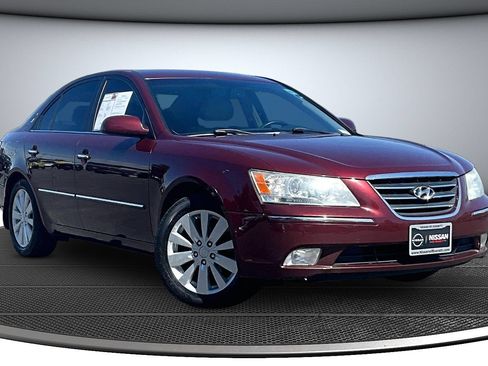 Used 2009 Hyundai Sonata Limited FWD image 1