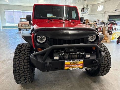 Used 2014 Jeep Wrangler Unlimited Rubicon w/ Connectivity Group AWD/4WD image 71