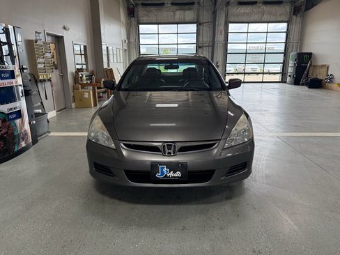 Used 2006 Honda Accord EX-L image 3