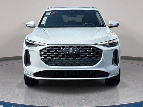 Certified 2025 Audi Q5 Premium Plus w/ Premium Plus AWD/4WD image 3