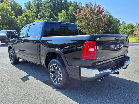 Used 2025 RAM 1500 Laramie w/ Advanced Safety Group II AWD/4WD image 3