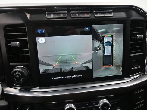 Used 2024 Ford F350 Lariat w/ Lariat Ultimate Package image 3