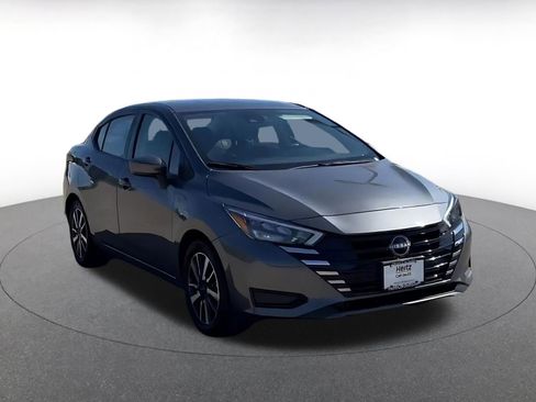 Used 2025 Nissan Versa SV FWD image 2
