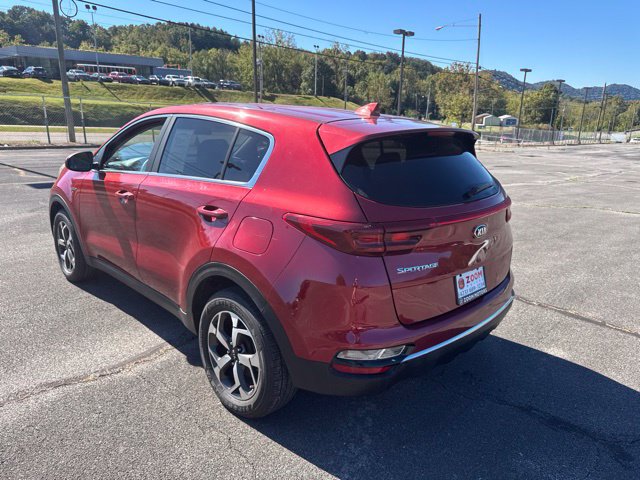 Used 2020 Kia Sportage LX AWD/4WD image 6