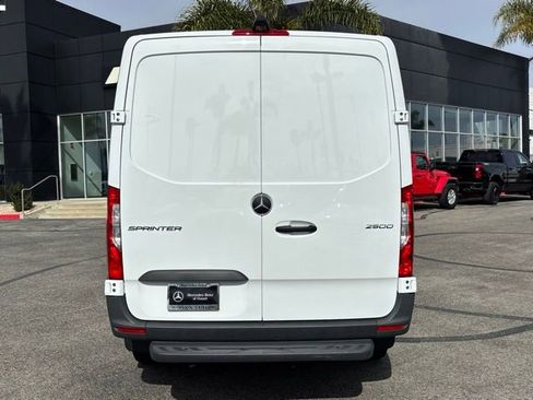 Used 2024 Mercedes-Benz Sprinter 144 Cargo image 4