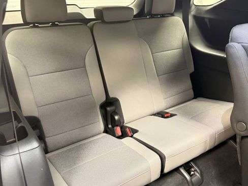 New 2026 Chevrolet Traverse LT w/ Sun and Wheel Package image 19