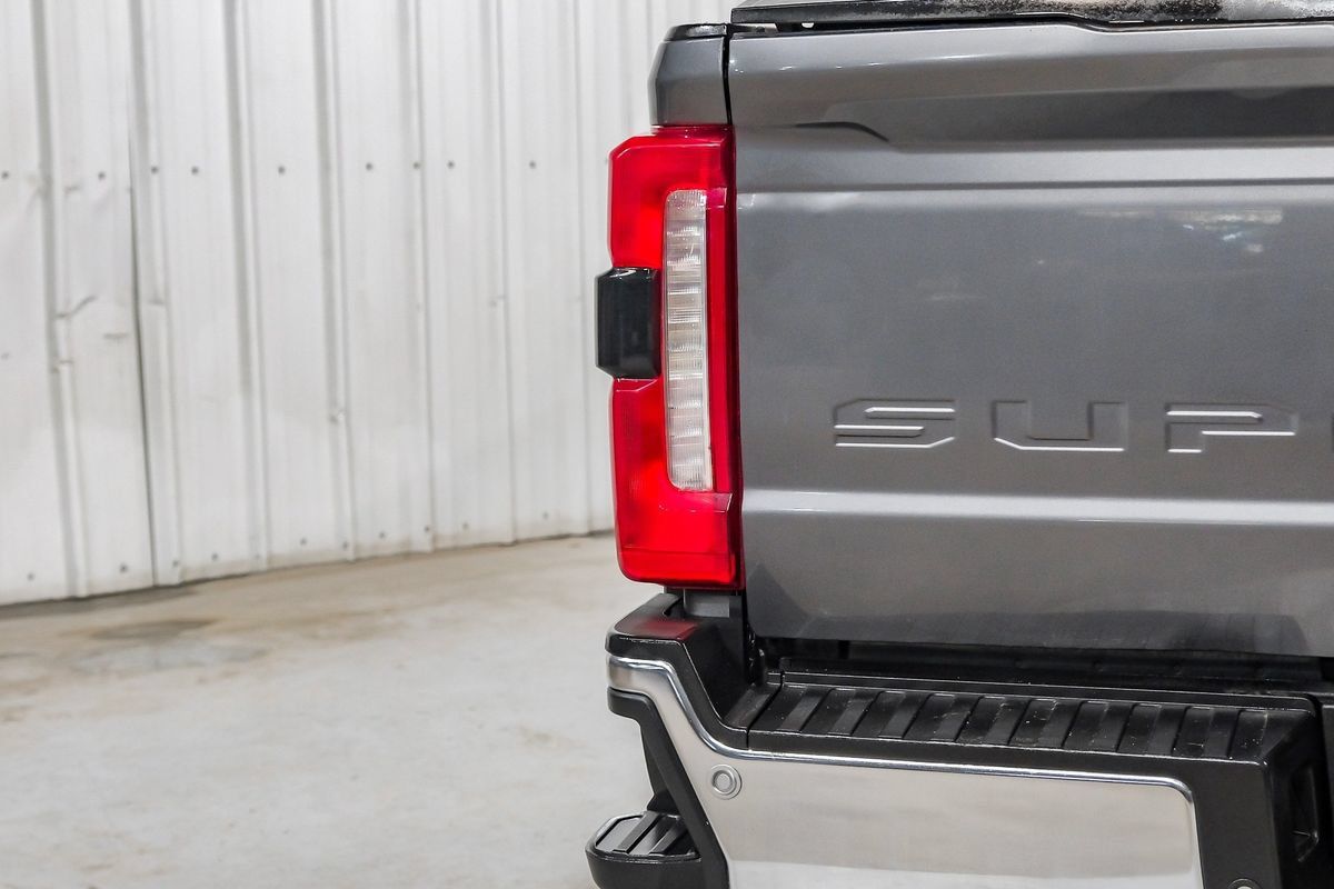 Used 2023 Ford F350 XLT w/ 360-Degree Camera Package AWD/4WD image 47
