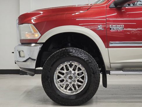 Used 2010 Dodge Ram 2500 Truck Laramie w/ Chrome Accents Group image 38