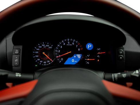 Used 2021 Nissan GT-R Premium AWD/4WD image 45