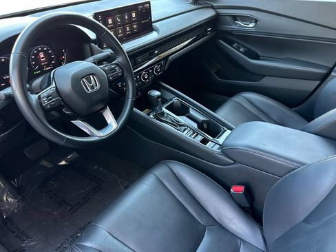 Used 2023 Honda Accord Touring image 10
