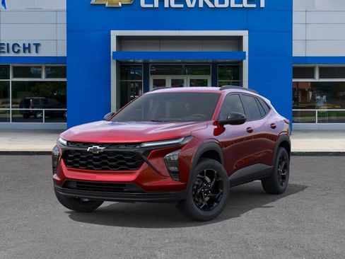 New 2026 Chevrolet Trax LT FWD image 30