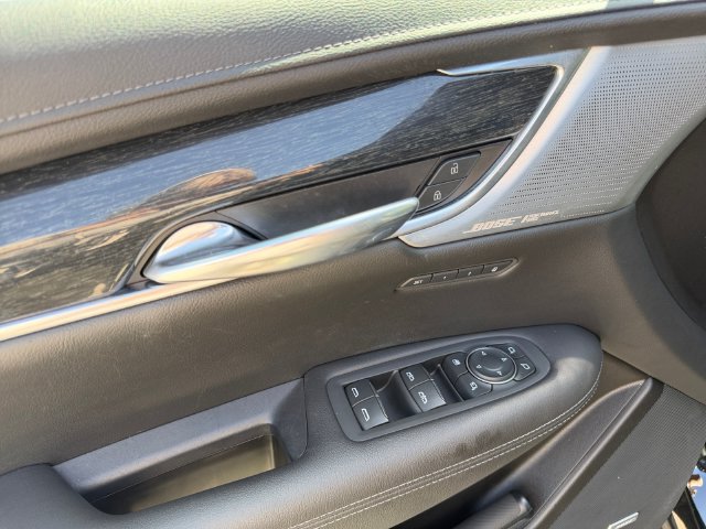 Used 2021 Cadillac XT5 Premium Luxury AWD/4WD image 17