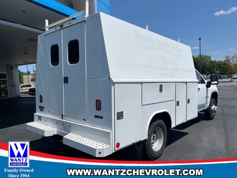 Used 2020 Chevrolet Silverado 3500 W/T w/ WT Convenience Package AWD/4WD image 6