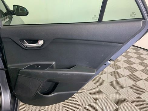 Used 2020 Kia Rio S w/ Technology Package FWD image 11