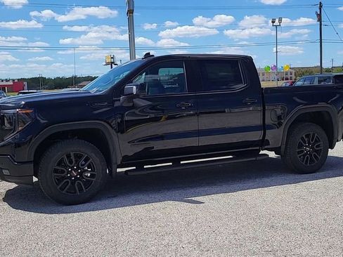 New 2026 GMC Sierra 1500 Elevation w/ Elevation Premium Package image 4