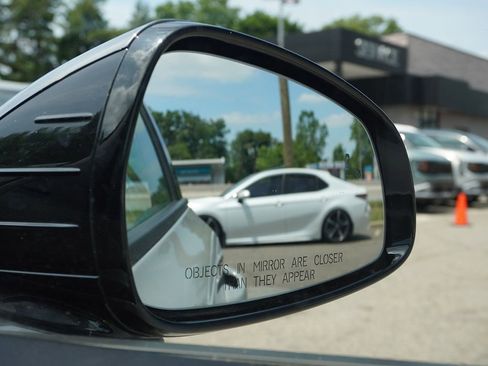 Used 2023 Kia Stinger GT-Line AWD/4WD image 33