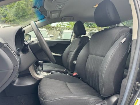 Used 2013 Toyota Corolla S FWD image 13