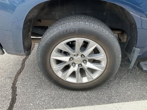 Used 2022 Chevrolet Silverado 1500 High Country w/ Technology Package image 10