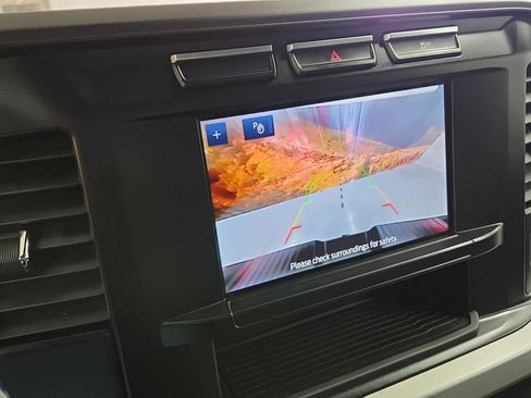 Used 2023 Ford F250 XLT w/ Snow Plow Prep Package image 10