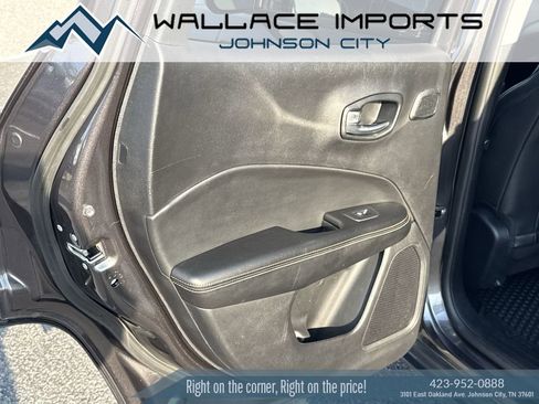 Used 2021 Jeep Compass Latitude w/ Sun and Sound Group image 34