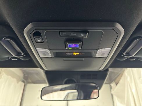 Used 2025 Toyota 4Runner TRD Off-Road image 39