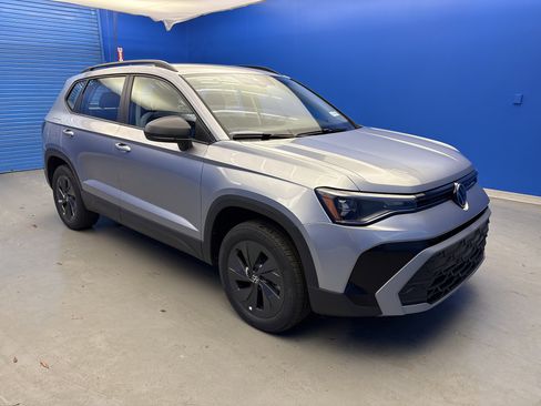 New 2026 Volkswagen Taos S image 2