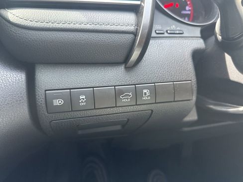 Used 2022 Toyota Camry XSE FWD image 20