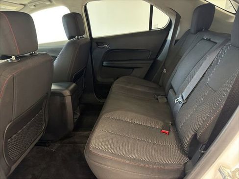Used 2017 Chevrolet Equinox LT w/ Convenience Package FWD image 13