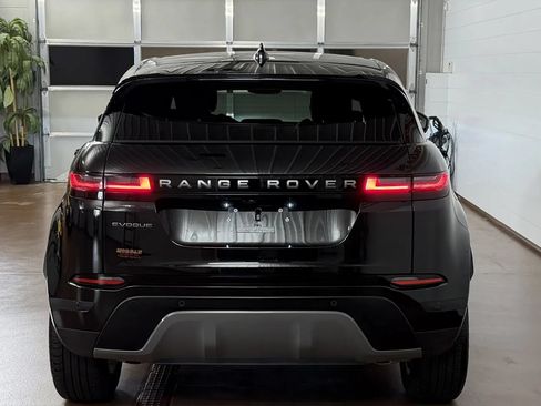 Used 2026 Land Rover Range Rover Evoque S AWD/4WD image 4