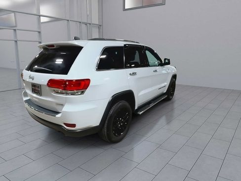 Used 2019 Jeep Grand Cherokee Limited AWD/4WD image 8