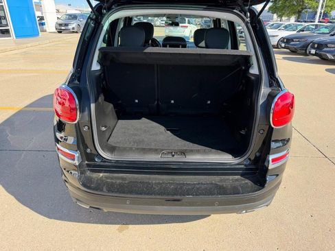 Used 2018 FIAT 500L Pop w/ Popular Equipment Group FWD image 4