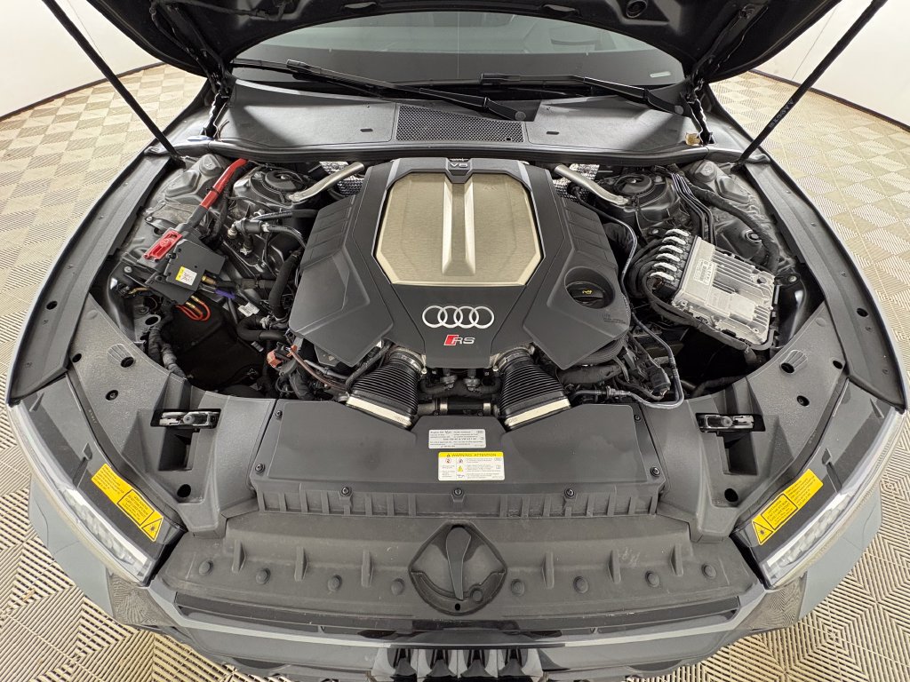 Used 2024 Audi RS 7 performance Sportback AWD/4WD image 32